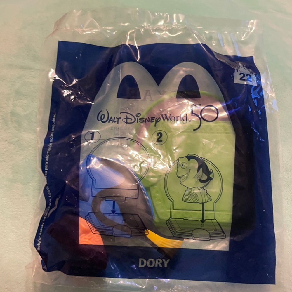 Dory (#22) disney anniversary mcdonald’s toy